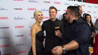 PornhubTV Sophia Knight & Danny D Red Carpet 2015 AVN Interview